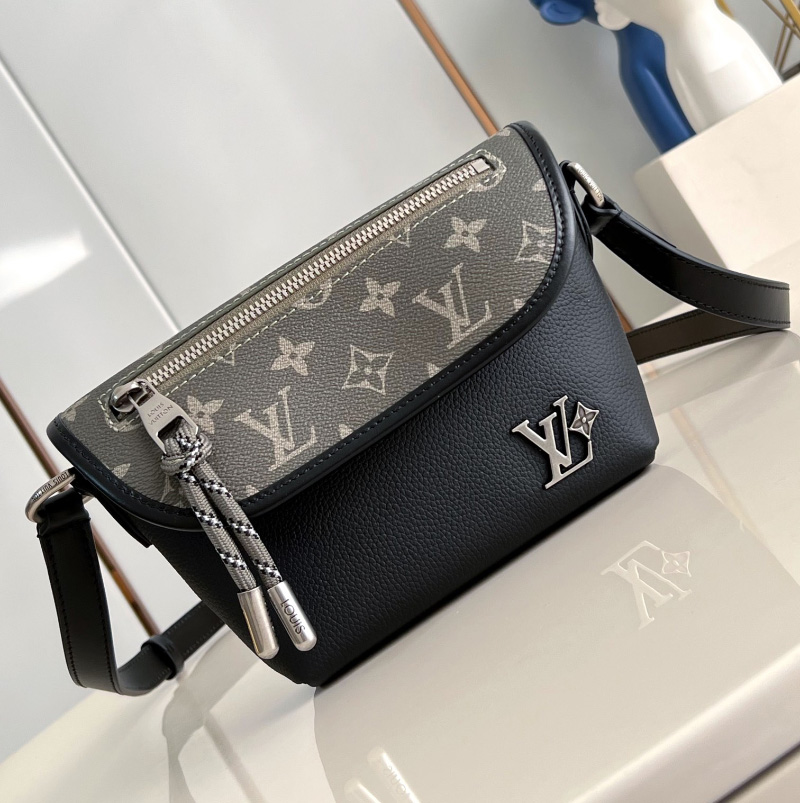 루이비통 펄스 웨어러블 월릿  M12618