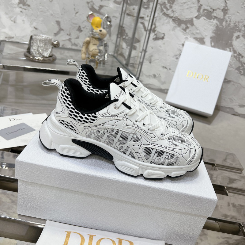 디올 바이브 스니커즈 남녀공용 KCK415OFK S19W