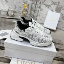 디올 바이브 스니커즈 남녀공용 KCK415OFK S19W