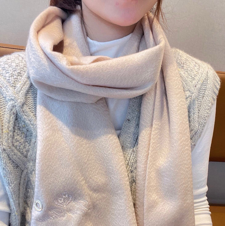 로로피아나 고품질 스카프 머픞러 06