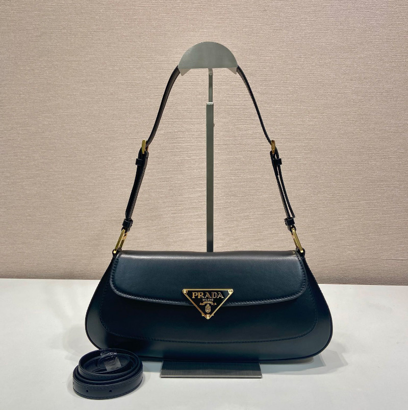 프라다 25 SS 트라이앵글 로고 플라크 바게트 숄더백 1BD344