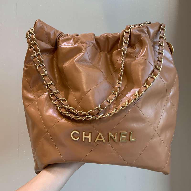 샤넬 22백 스몰 카프스킨 패턴 금장 카멜 AS3260 AS3261