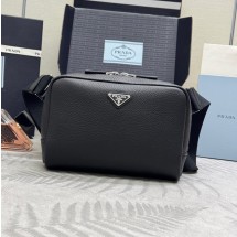 프라다 키링 가죽 숄더백 2VH181