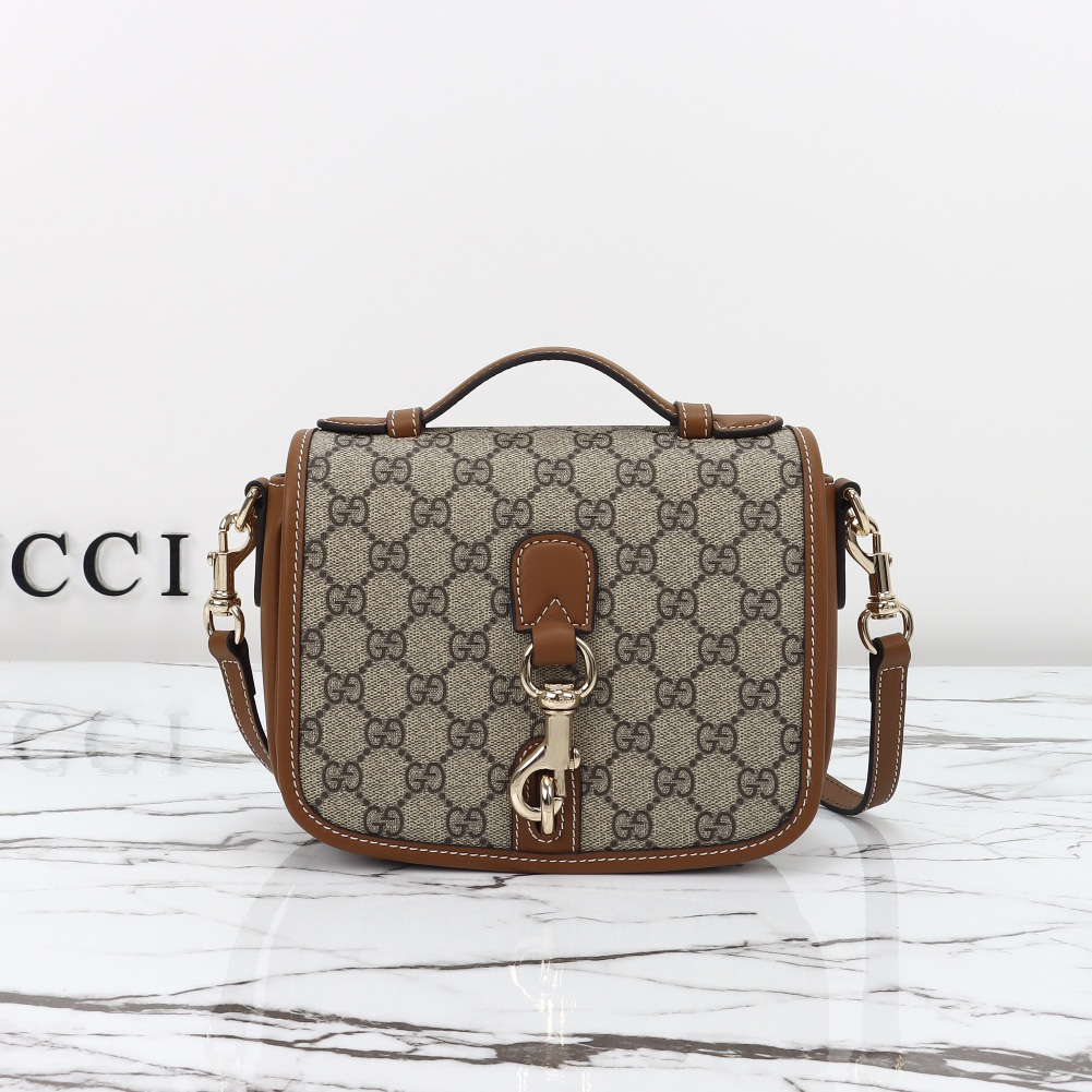 구찌 GG 엠블럼 미니 숄더백 ‎815211 FAD6L 9758