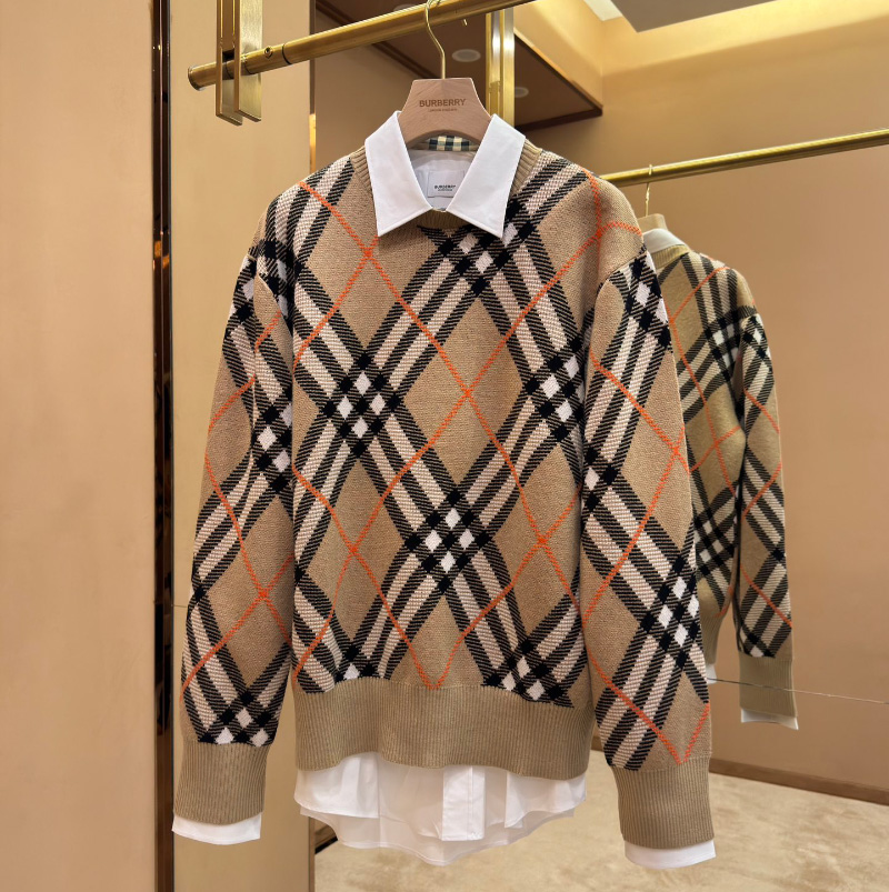 버버리 여성 체크 울 블렌드 스웨터 니트 80934861