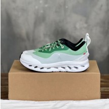 로에베 x 온 러닝 클라우드틸트 2.0 그린 화이트 남녀공용 3ME10692908