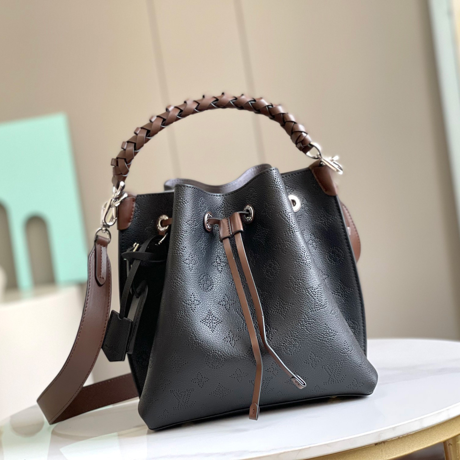 루이비통 무리아 복조리백 숄더백 토트백 가방 3컬러 M55800