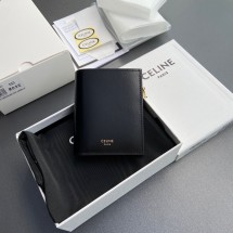 셀린느 트리옹프 컴팩트 지갑 10M103FRJ 38NO