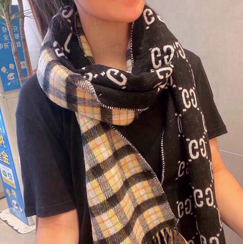 구찌 고품질 스카프 머플러  24