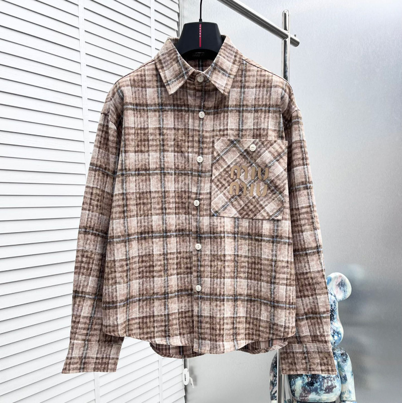 미우미우 고품질 티셔츠 2컬러 01