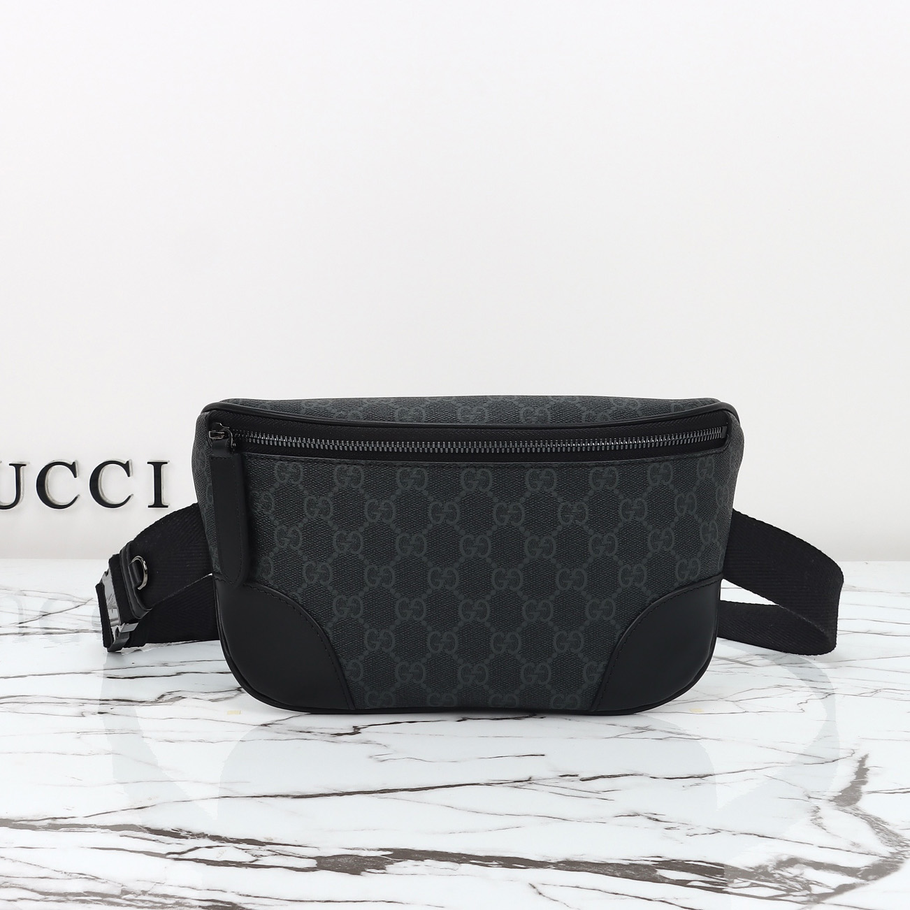 구찌 GG 엠블럼 미디엄 벨트백 2컬러 821162