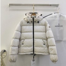 몽클레어 여자 MOSELOTTE 숏 다운 자켓 화이트 I10931A0000353A3H034