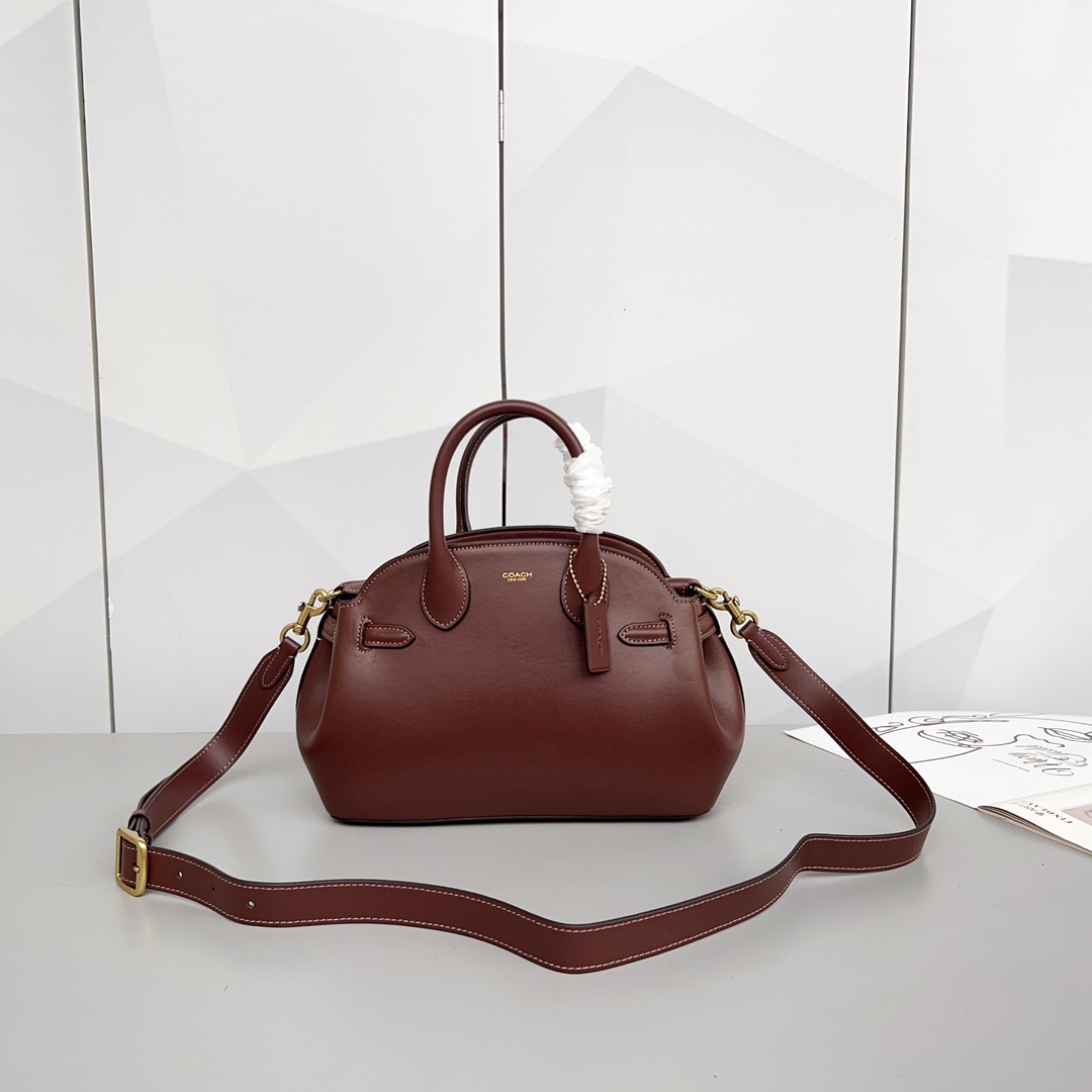 코치 엠파이어 캐리올 백 26 CU066