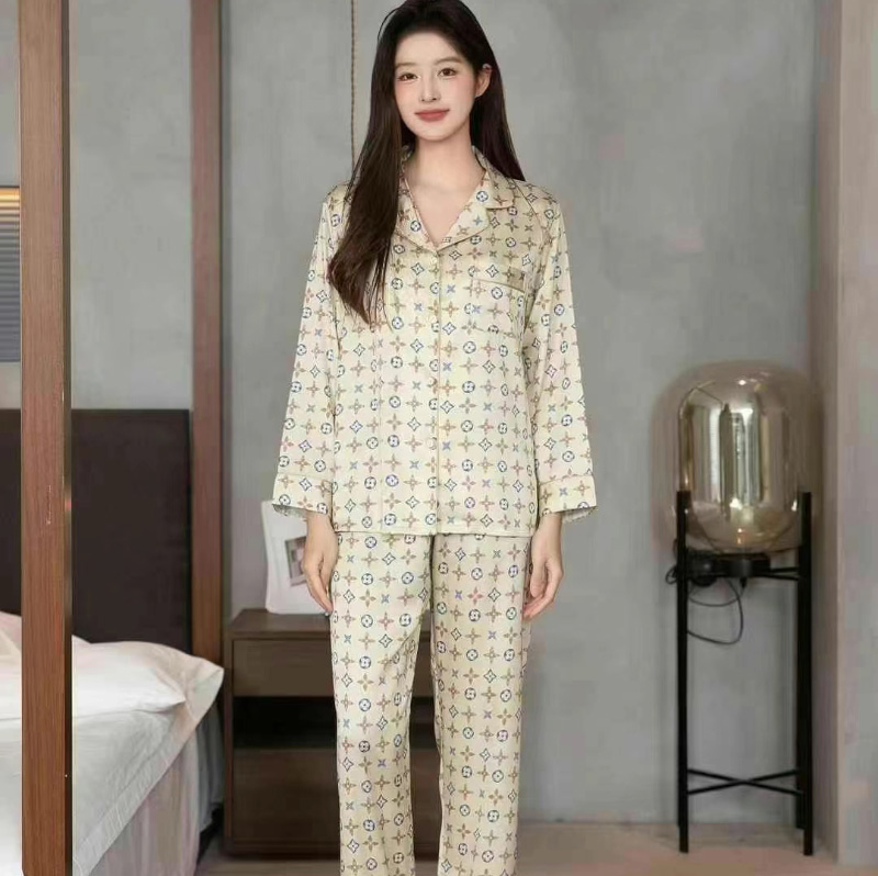 루이비통 잠옷 03