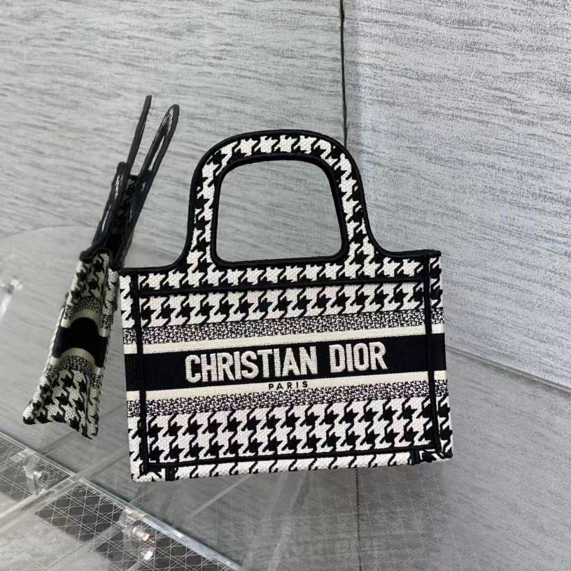 디올 DIOR BOOK TOTE 미니 백 S5475ZZAF