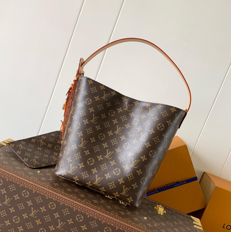 루이비통 25SS 모노그램 올인 GM 숄더백 M12926