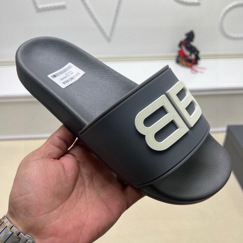 발렌시아가  고품질 남여공용 슬리퍼 3컬러 03