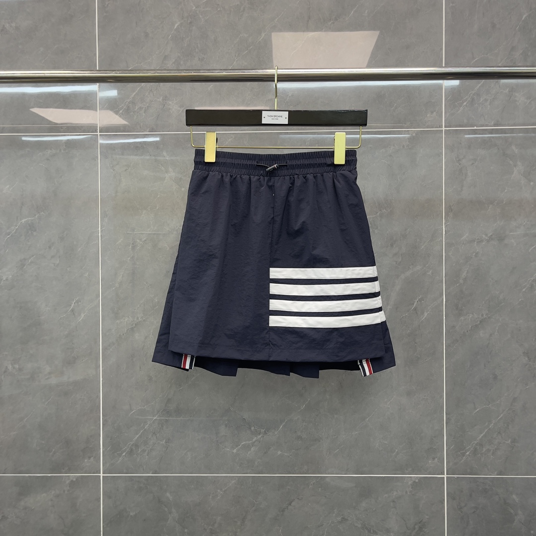 톰브라운 고품질 짧은치마 2컬러 01