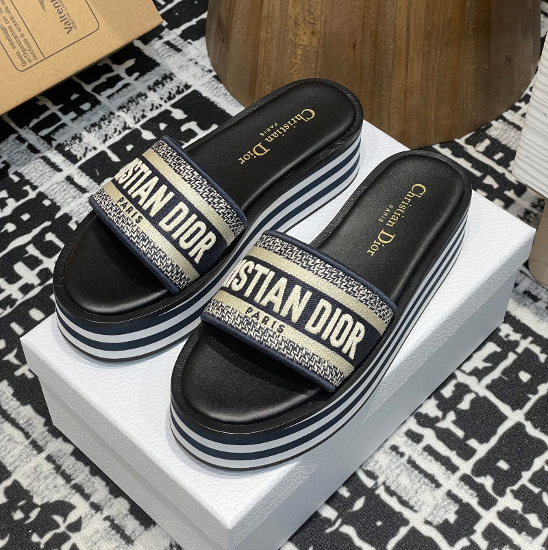 디올 디웨이 플랫폼 여성 뮬 샌들 딥블루 KCO258ERC