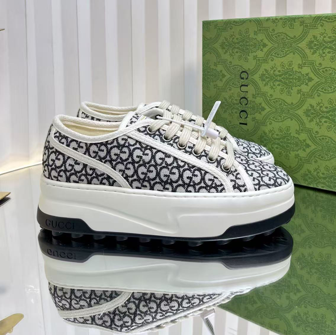 구찌 GG 컨버스 여성 스니커즈  746766