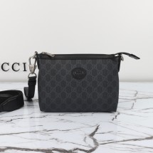 구찌 인터로킹 남성 G 크로스백 2컬러 760021