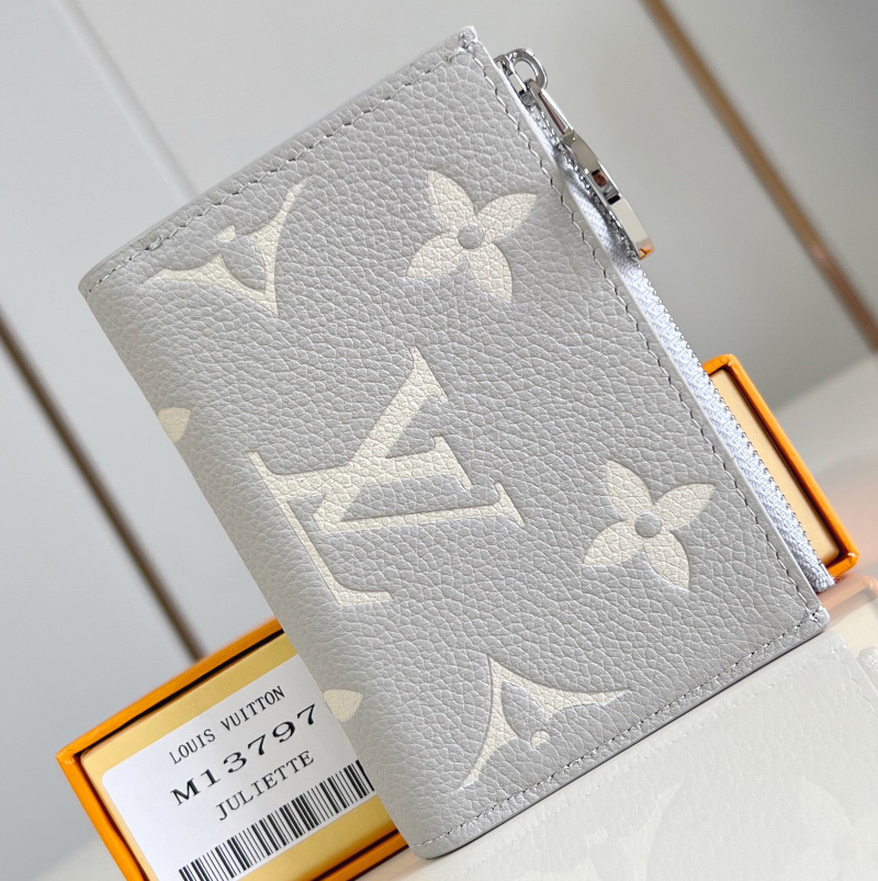 루이비통 리사 월릿 M13797