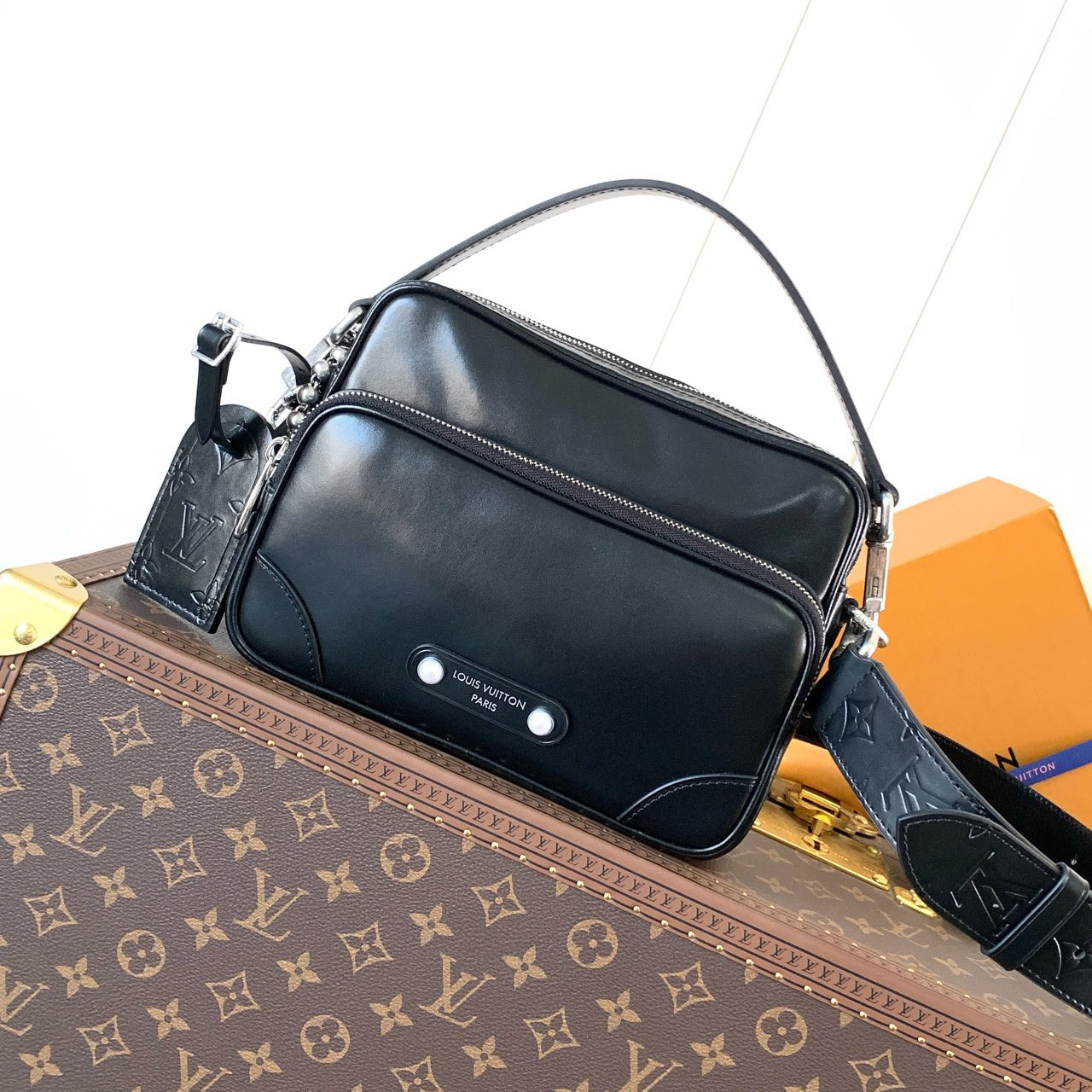 루이비통 남자 Nil 백 LV NIGHT M13987