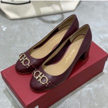 페라가모 GARDA 퀼팅 미들힐 펌프스 2컬러  01Q126