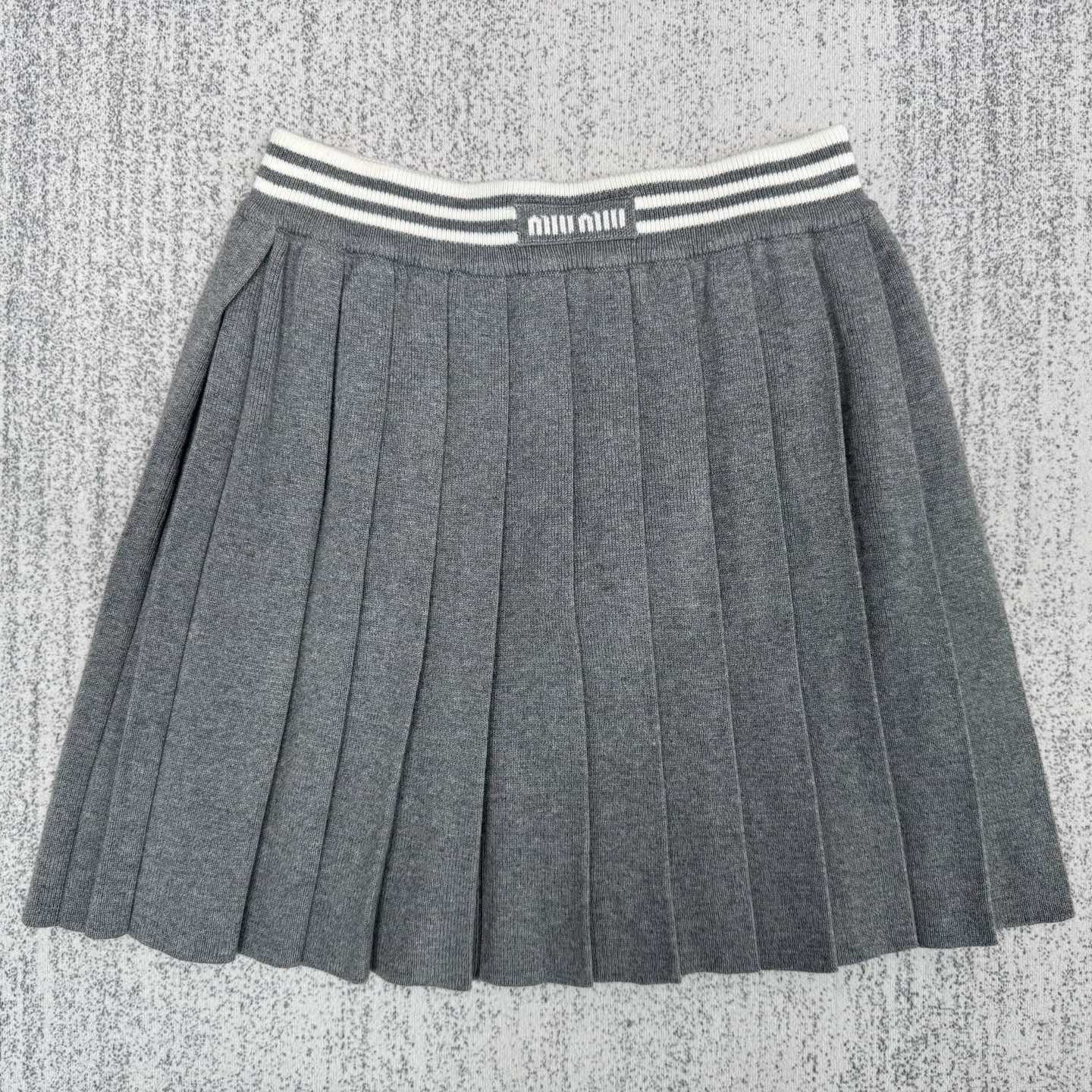 미우미우 고품질 치마 01