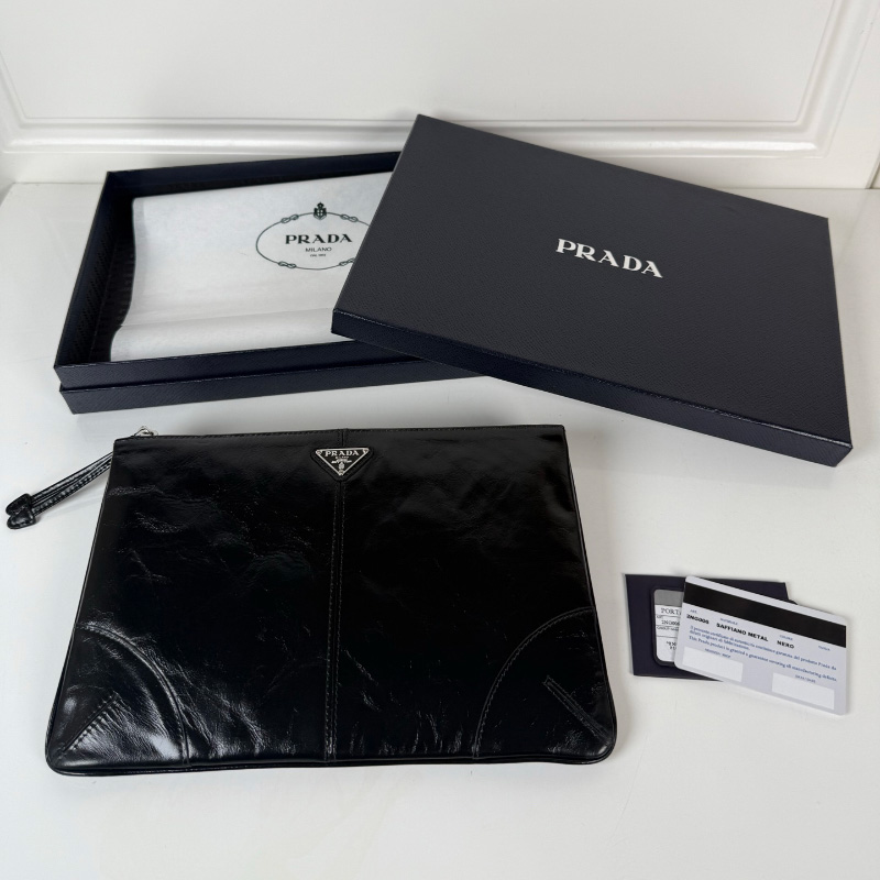 프라다 리나일론 및 사피아노 가죽 파우치 2NH006