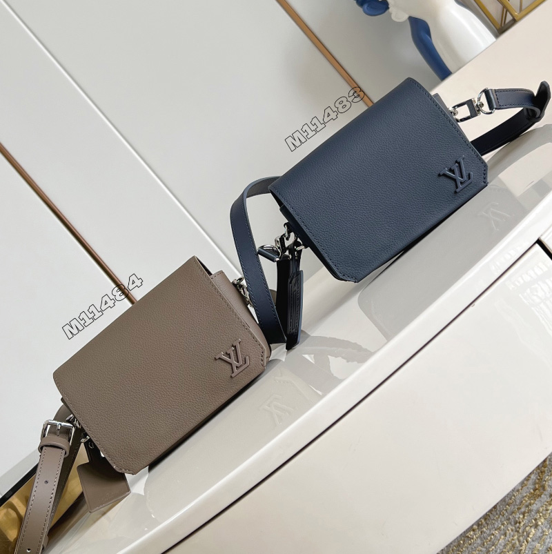 루이비통 패스트라인 웨어러블 월릿  2컬러 M11483