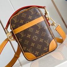 루이비통 다뉴브 모노그램 숄더백 토트백 가방 M14013