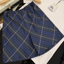 버버리 체크 트윌 쇼츠 미드나이트 81008601