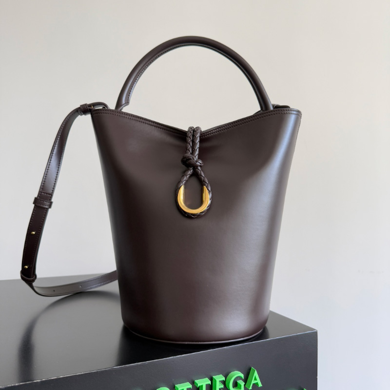 보테가베네타 리베르타 버킷백 리모나이트 806038