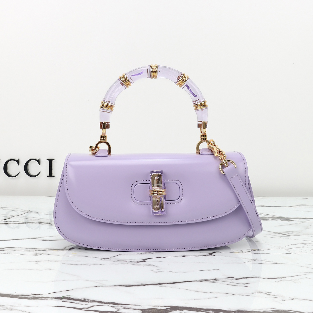 구찌 뱀부 Diva 미디엄 백 화이트 가죽 2컬러 827750AAEVS9014