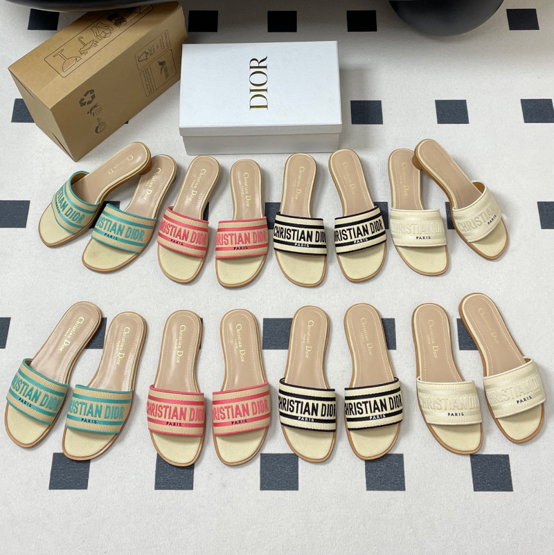 디올 디웨이 힐 뮬 샌들 슬리퍼 굽높이 3CM 4컬러 KCO088ECJ