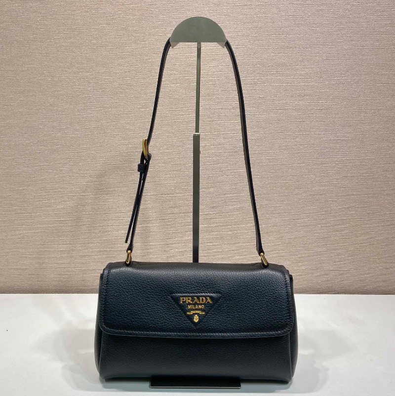 프라다 스몰 숄더백 2컬러 1BN022