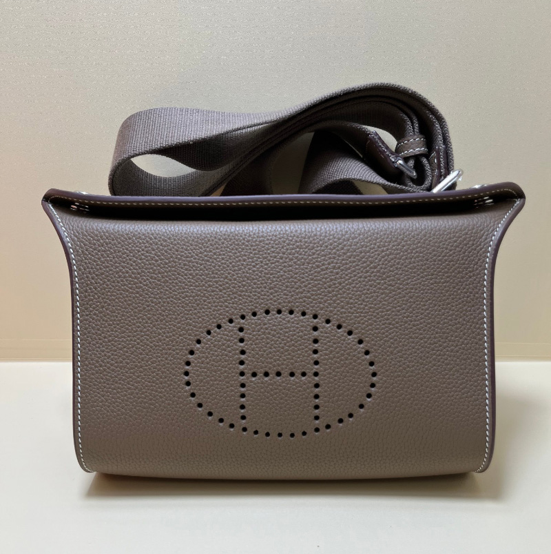 에르메스 비드포쉬 백 토고 & 팔라듐 하드웨어 누아, 4컬러 H084283CKAC