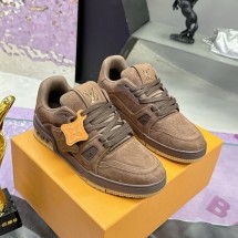 루이비통 트레이너 스니커즈 남여공용 1AH635