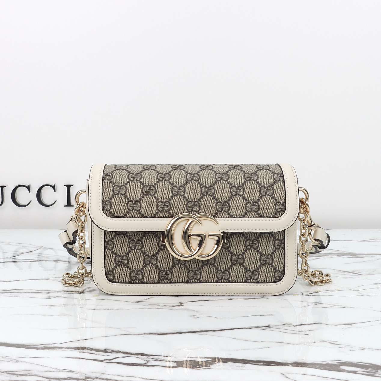 구찌 구찌 고 스몰 숄더백 3컬러 826761