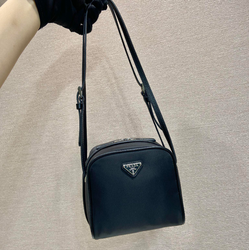 프라다 숄더백 2컬러 1BC248