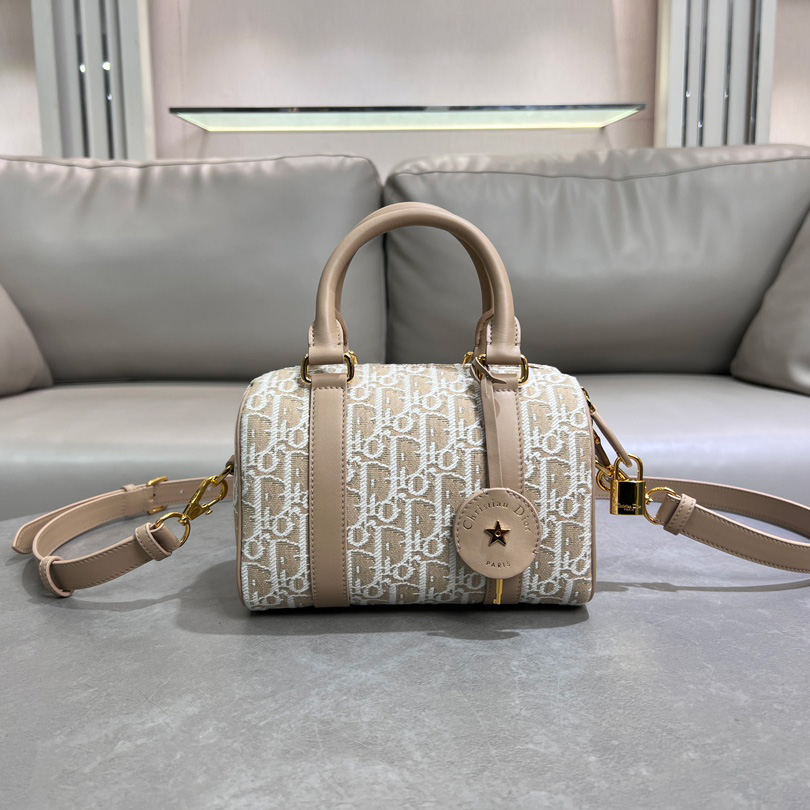 디올 그루브 오블리크 자카드 토트백 M1364UTZQ-925