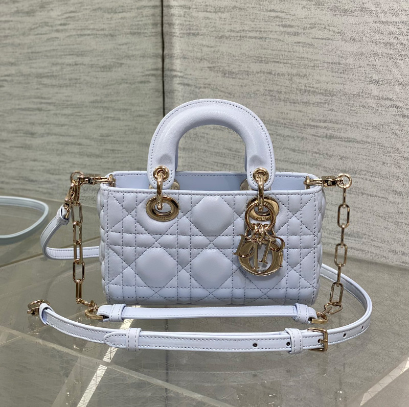 디올 레이디 디 조이 백 스몰 까나쥬 페일 블루 M0613ONGE_M23B