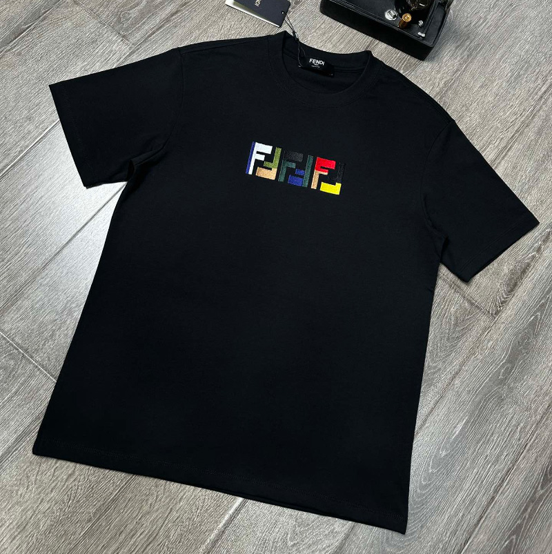 펜디 고품질 반팔티 2컬러 03