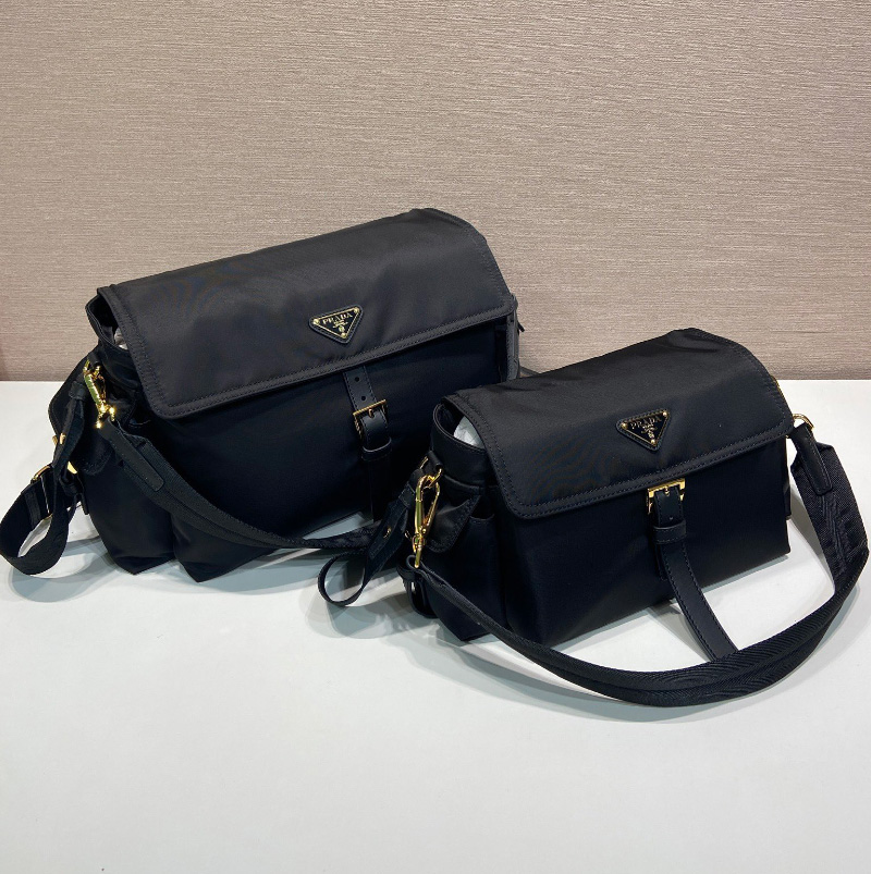 프라다 리나일론 크로스백 1BD391 1BD394