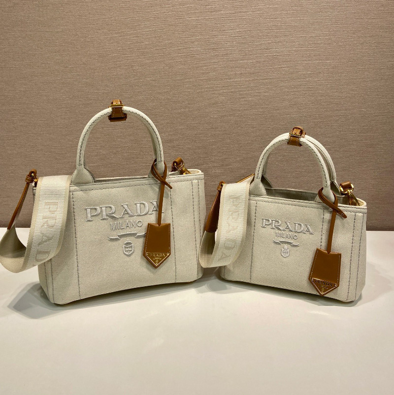 프라다 여성 토트백 1BG464