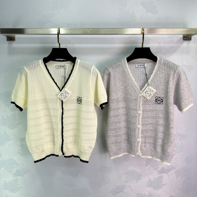 로에베 고품질 여성 반팔티 2칼라 04