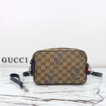 구찌 GUCCI 작은 자수 뱀 숄더백 817771