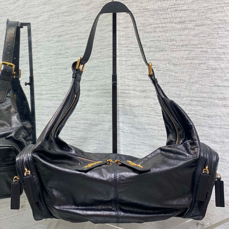 디올 그랜드 투어 멀티포켓 백 라지 크링클 블랙 M2434UNQD