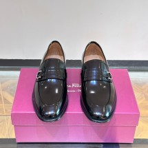 페라가모 고품질 소가죽 유광 남자구두 04